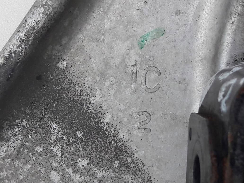 infiniti-fx-ii-s51-qx70-wahacz-prawy-tyl-09-20-55501-1ca0a-ed-car.pl-4891101