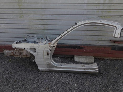 nissan-350z-i-lift-slupek-dachowy-lewy-02-09-896535684568-ed-car.pl-4891014