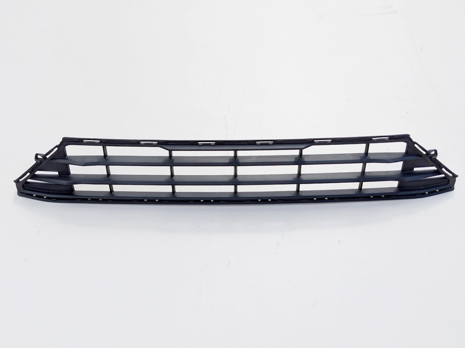 volvo-xc60-ii-kratka-dolna-zderzaka-przod-17-22-31425175-ed-car.pl-6358934