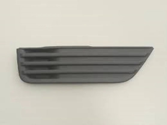 ford-focus-mk2-lift-zaslepka-zderzaka-prawy-przod-04-07-4m51-19952-be-ed-car