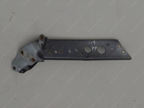 mazda-cx5-i-ke-slizg-wspornik-blotnika-prawy-przod-12-17-kd53-52140-ed-car.pl-4890733