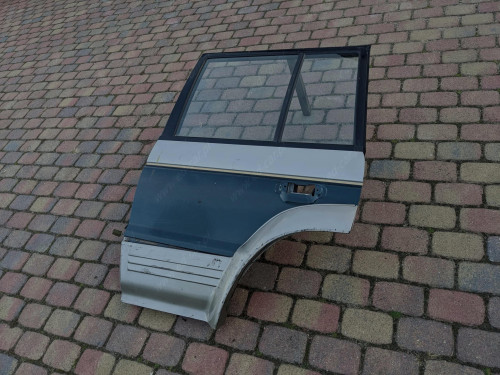 mitsubishi-pajero-ii-drzwi-listwa-szyba-lewy-tyl-91-99-brak-informacji-ed-car.pl-4889210