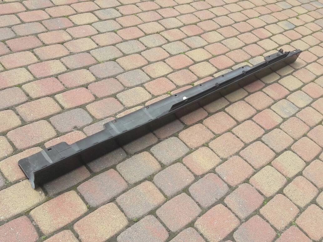 saab-9-3-93-cabrio-oslona-listwa-progowa-prawa-03-07-12832824-ed-car