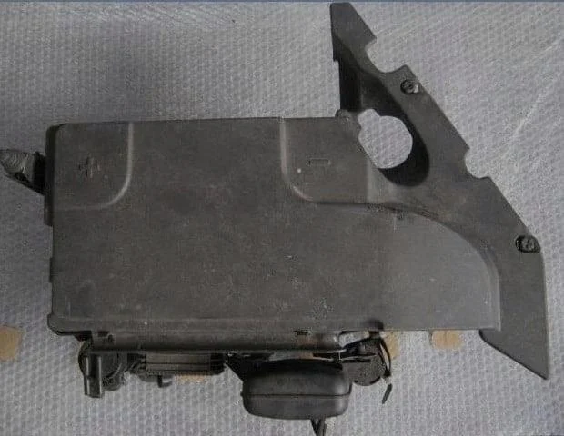 saab-9-3-93-ii-skrzynka-obudowa-akumulatora-02-11-ed-car.pl-4890608