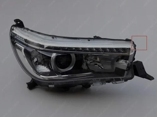 hilux-viii-lampa-led-reflektor-prawy-przod-15-20-a81110-0k792-ed-car.pl