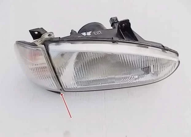 hyundai-lantra-i-lift-reflektor-lampa-prawa-przod-93-95-101-2492-ed-car.pl-4890257