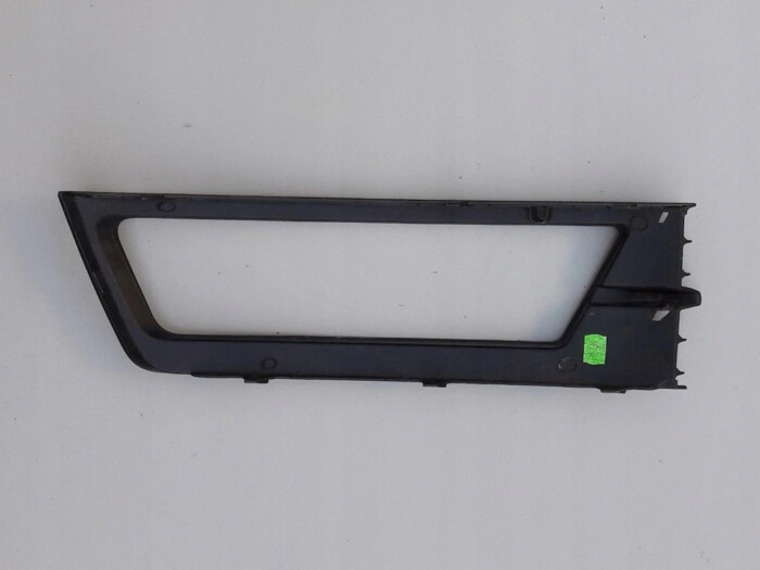 ramka-lewa-przod-halogenu-skoda-rapid-12-5ja-5ja807681-ed-car