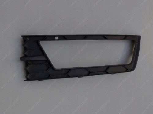 ramka-lewa-przod-halogenu-skoda-rapid-12-5ja-5ja807681-ed-car.pl-4865337