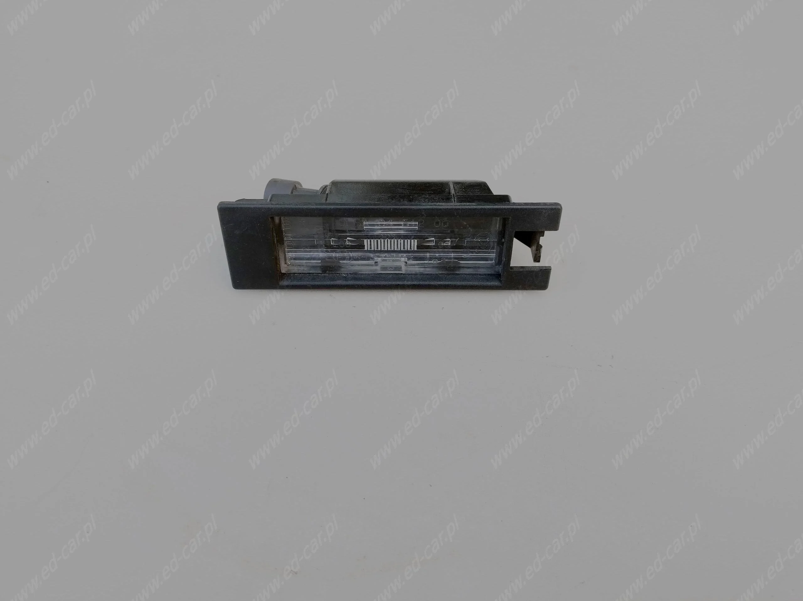 astra-insignia-corsa-meriva-vectra-lampka-tablicy-tyl-13251936-ed-car.pl-6931750