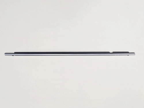 avensis-t27-listwa-zgarniajaca-prawy-przod-09-18-75711-05020-ed-car