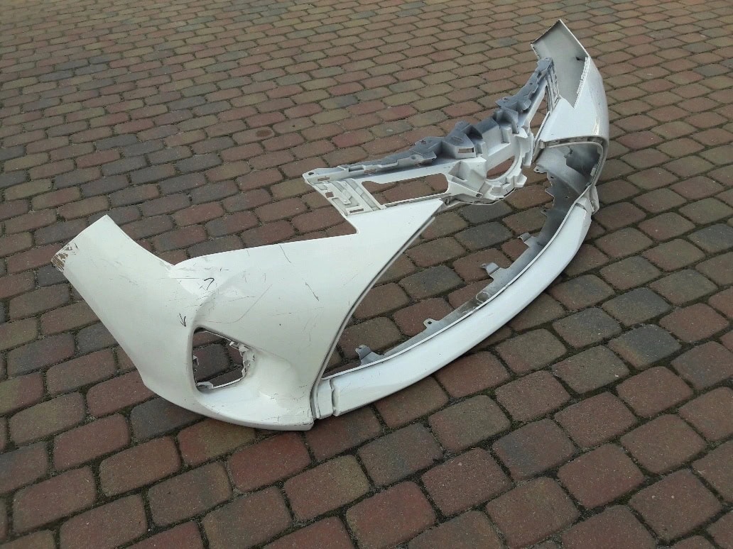 yaris-iii-1-lift-i-hybrid-zderzak-przod-52119-0d660-14-17-a52119-0u927-52119-0d660-ed-car