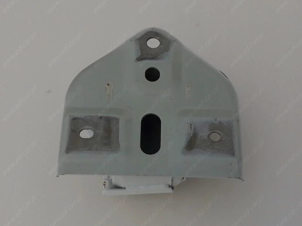 outlander-iii-lift-strefa-zgniotu-prawa-lewa-tyl-18-21-6410d761-ed-car.pl-4865985