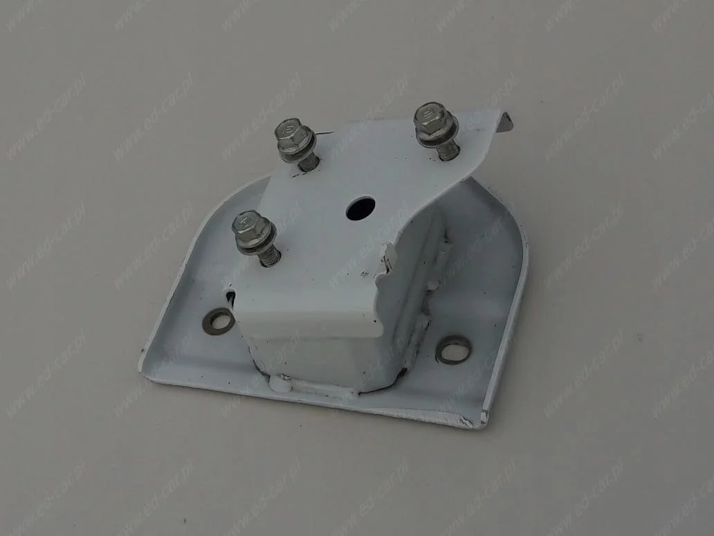 outlander-iii-lift-strefa-zgniotu-prawa-lewa-tyl-18-21-6410d761-ed-car.pl-4865985