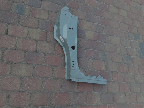 toyota-avensis-t27-iii-prog-slupek-lewy-przod-08-18-61132-05050-ed-car.pl-4859476