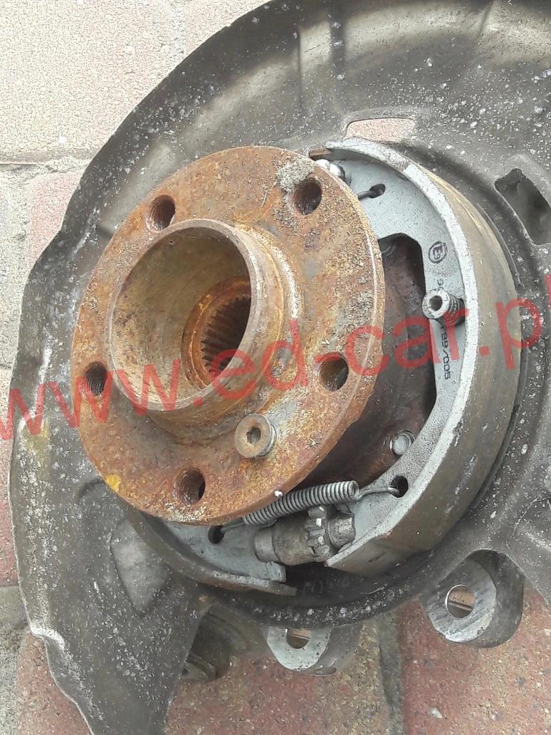 bmw-x5-e70-x6-e71-zwrotnica-lewy-prawy-tyl-wahacz-07-13-6670984-06-6770983-06-ed-car.pl