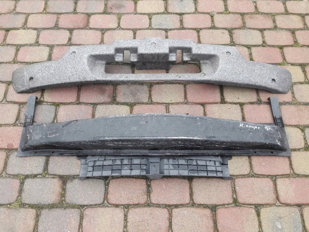 hyundai-coupe-tiburon-belka-absorber-zderzaka-tyl-02-x86620-2c020-86630-2c010-ed-car