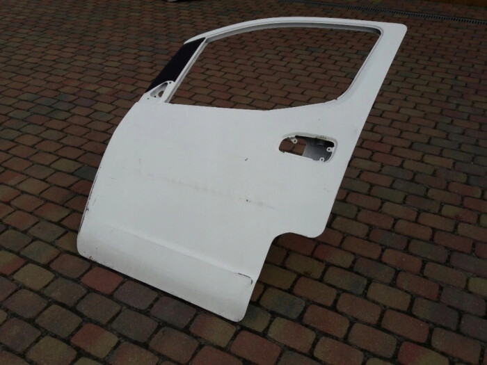 nissan-nv200-drzwi-lewy-przod-przednie-09-20-235659856-ed-car