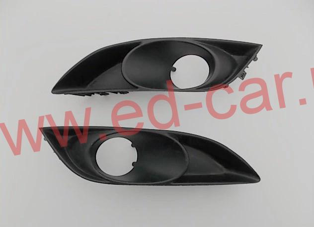 toyota-auris-i-kratka-ramka-halogenu-prawy-przod-06-09-81481-02050-ed-car