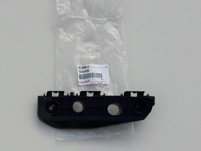 toyota-verso-r2-slizg-blotnika-lewy-przod-09-18-a52536-0f020-ed-car