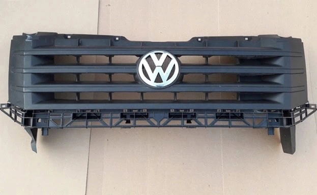 vw-crafter-lift-2e0-grill-atrapa-znaczek-przod-11-16-e0853653e-ed-car.pl-4859977