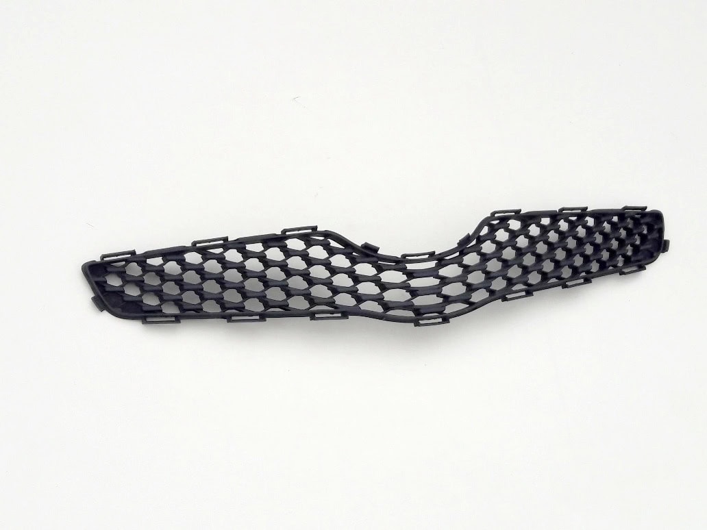 yaris-ii-lift-atrapa-grill-zderzaka-przod-08-11-53111-0d230-ed-car