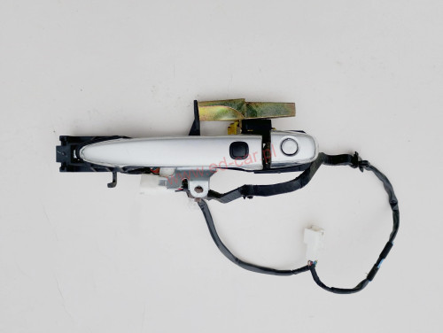 lexus-ls-iii-ls430-klamka-drzwi-lewy-przod-01-06-brak-ed-car