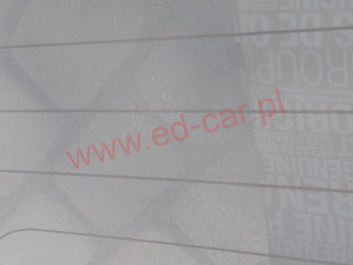 navara-d23-hilux-hardtop-szyba-klapa-zabudowa-tyl-2602-2556-26022556-ed-car