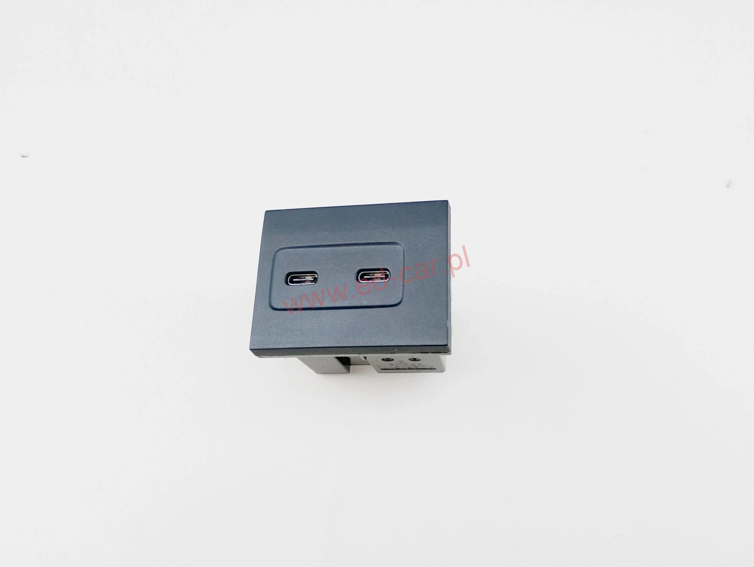 mercedes-gla-ii-h247-a247-gniazdo-port-modul-usb-19-a2478207702-q05-ed-car.pl-7099795