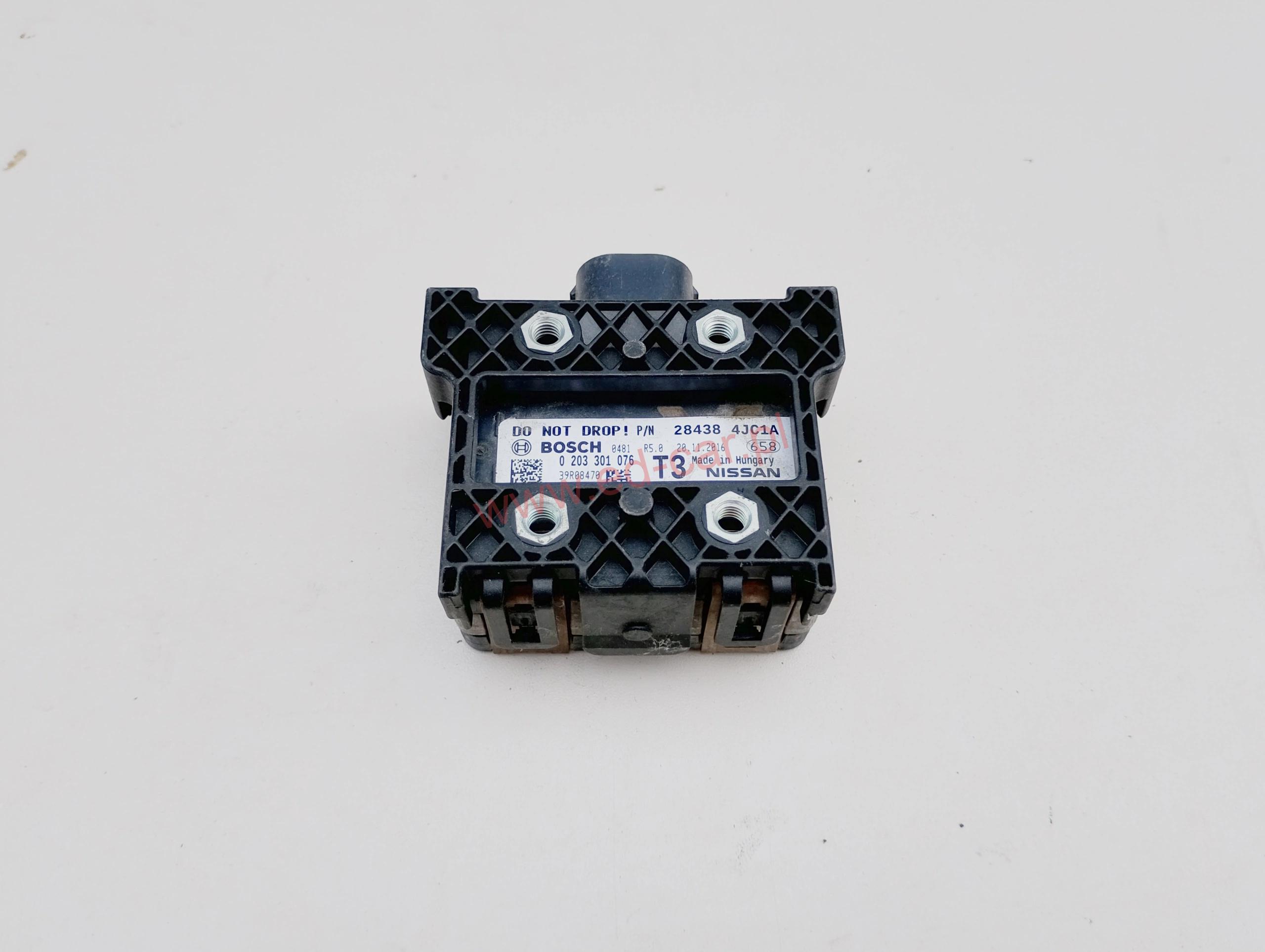 nissan-navara-iv-d23-np300-radar-sensor-modul-distronic-28438-4jc1a-ed-car.pl-7100182