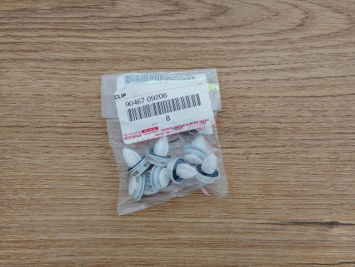 toyota-auris-camry-aygo-x-spinki-spinka-tapicerki-klipsy-90467-09206-ed-car