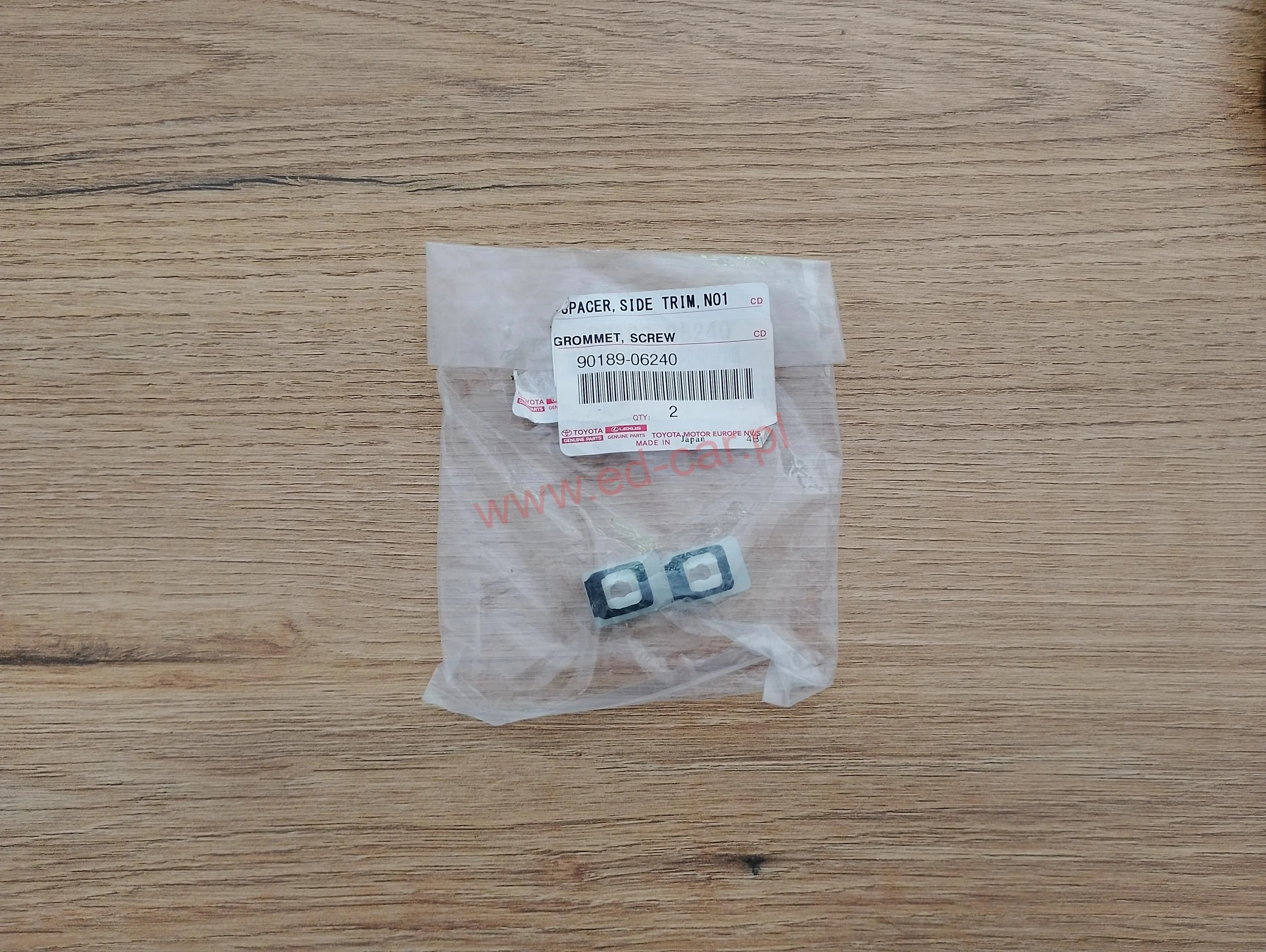 bz4x-corolla-e21-mirai-spinki-spinka-tapicerki-klipsy-90189-06240-ed-car.pl-7108839