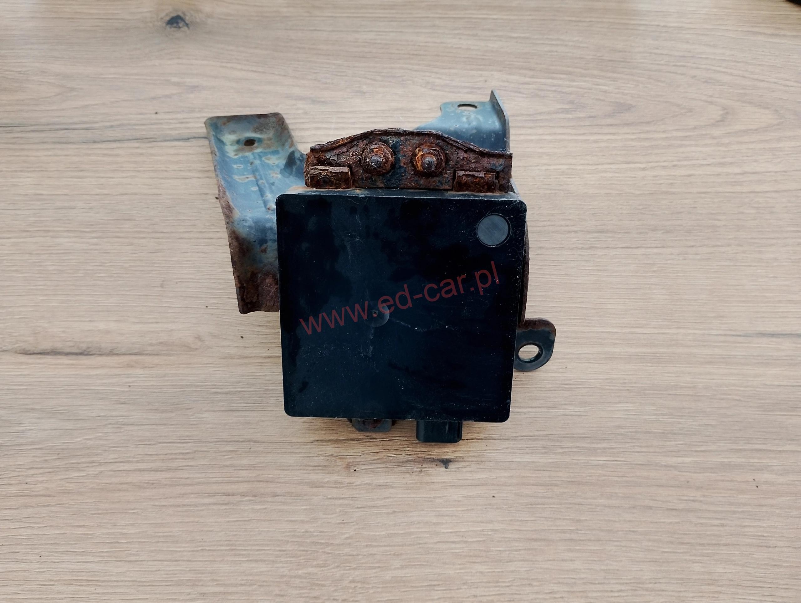 infiniti-m37-m56-q70-radar-czujnik-odleglosci-prawy-tyl-brak-ed-car.pl-7114635