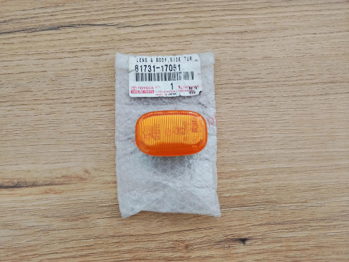 mr2-corolla-prius-rav4-kierunkowskaz-blotnika-przod-81731-17051-ed-car.pl-7108819