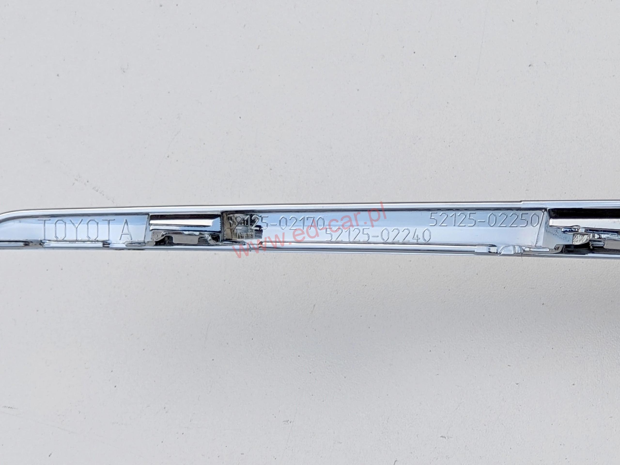 auris-ii-lift-ramka-halogenu-chrom-prawy-przod-15-a52125-02250-ed-car.pl-5700493