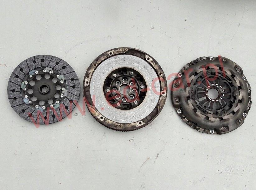 saab-9-3-2-0t-turbo-209km-kolo-dwumasowe-docisk-03-98987975465-ed-car