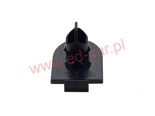 toyota-yaris-iv-klips-spinka-nadkola-prawy-lewy-przod-20-47749-02040-ed-car.pl-5395522