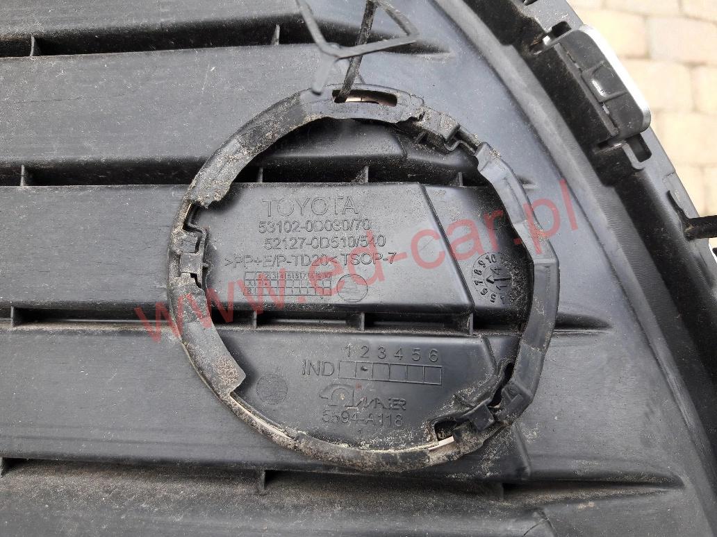 yaris-iii-p13-i-hybrid-lift-kratka-atrapa-zderzaka-przod-14-53102-0d030-53102-0d070-ed-car.pl-7116555