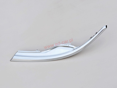 auris-ii-chrom-reflektora-lampy-lewy-przod-15-18-a53182-02090-lh-ed-car