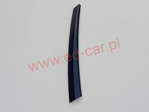 grand-vitara-i-xl7-listwa-szyby-prawy-tyl-00-05-77130-52d00-ed-car