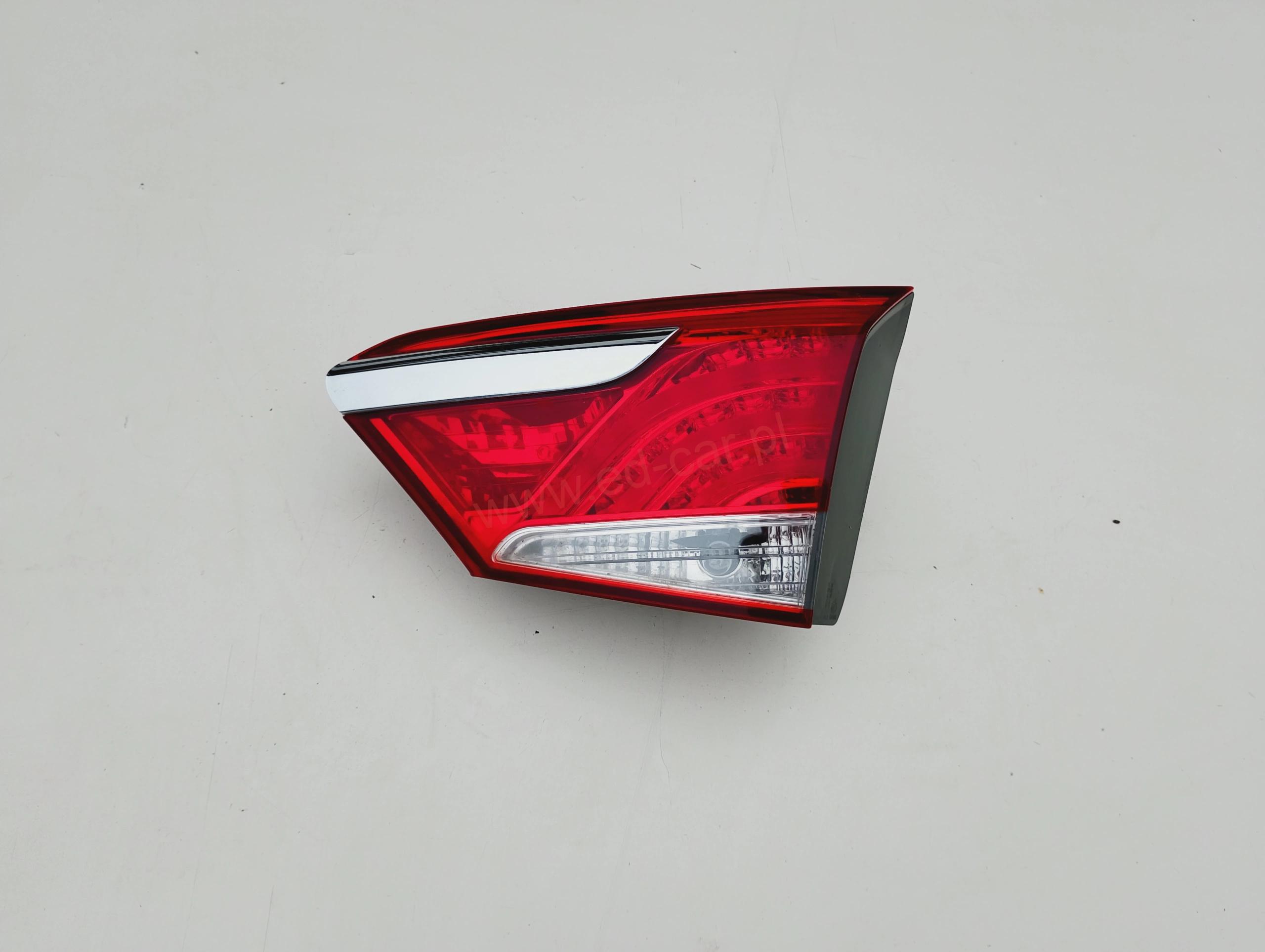 hyundai-i40-cw-vf-kombi-lampa-klapy-prawy-tyl-11-19-92404-3z0-ed-car.pl-7131736