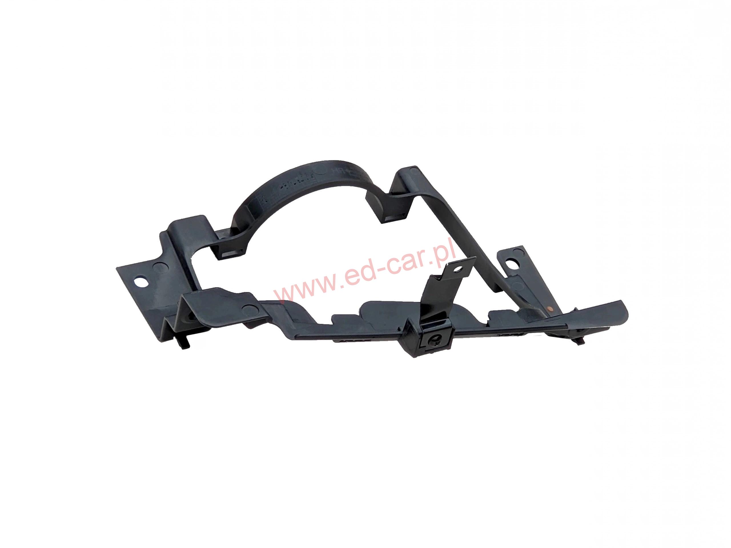 infiniti-q30-qx30-uchwyt-tlumika-zderzaka-tyl-15-85019-5da0a-ed-car