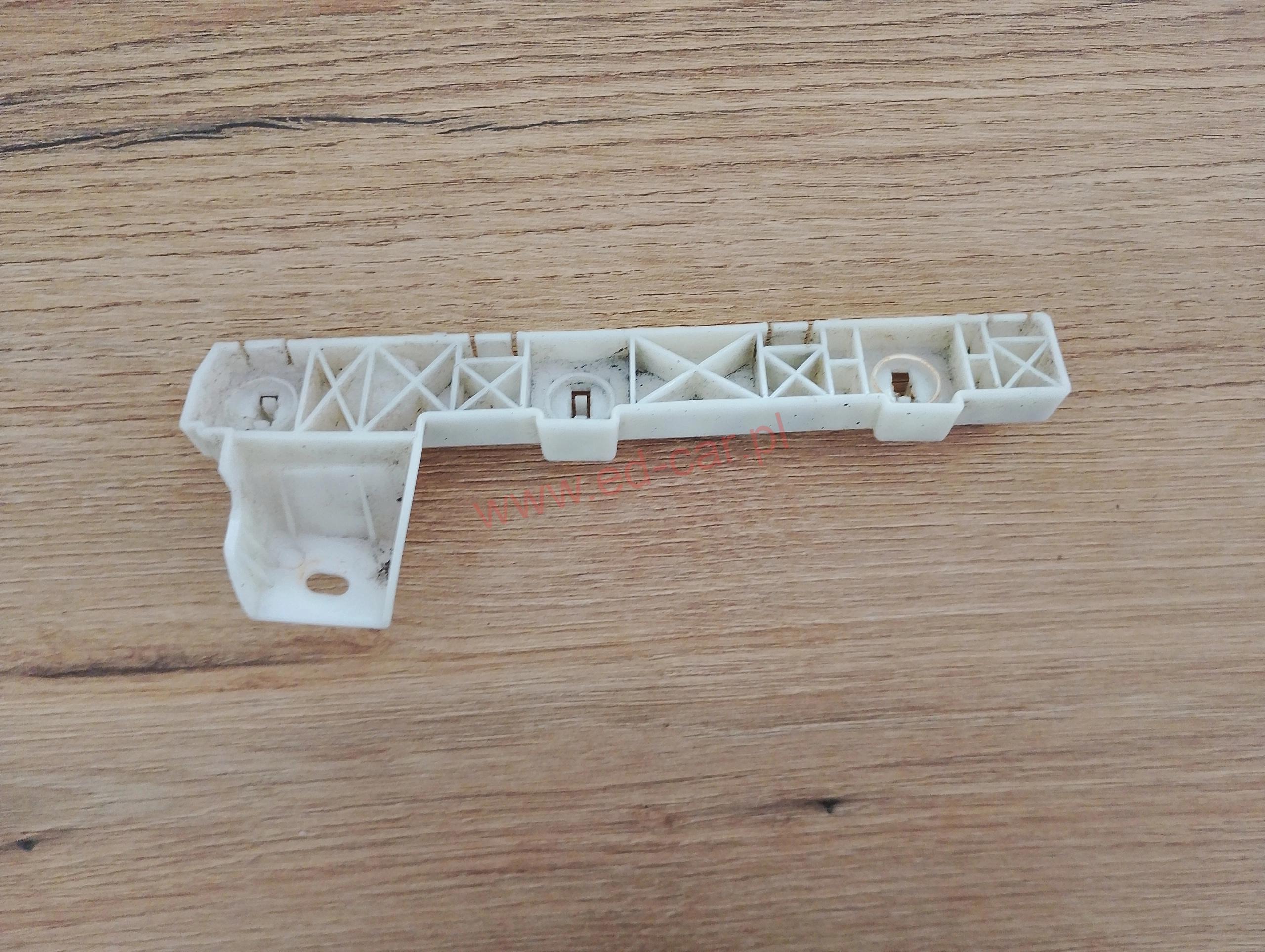 mitsubishi-lancer-viii-slizg-zderzaka-lewy-przod-07-6400a403-ed-car