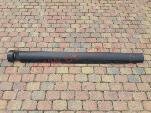 opel-omega-b-prawa-listwa-nakladka-zaslepka-progowa-prog-94-90493310-001613733-ed-car