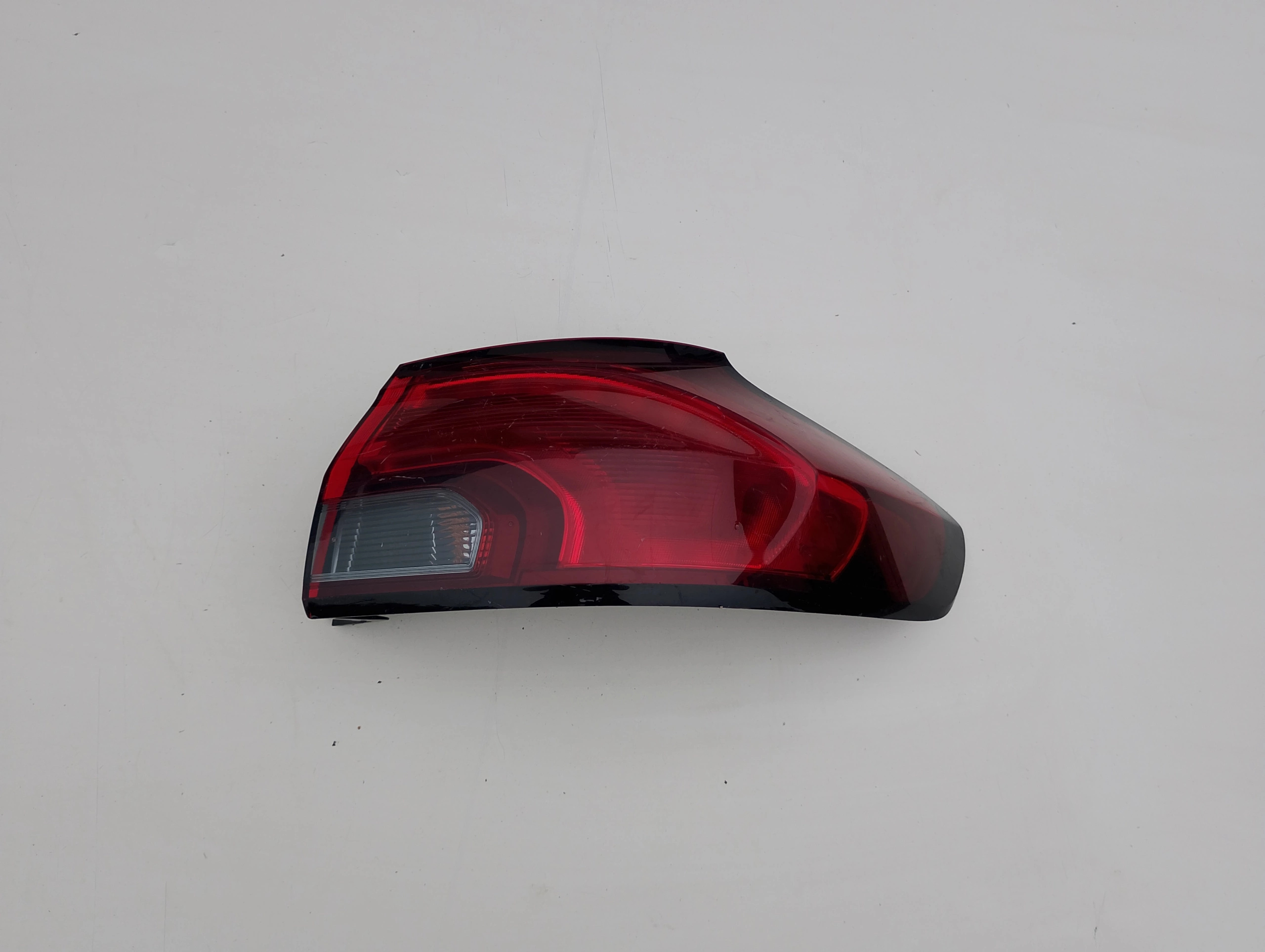 prod_7132280_0_9a3aa0a10_large-ed-car-jpg-ed-car