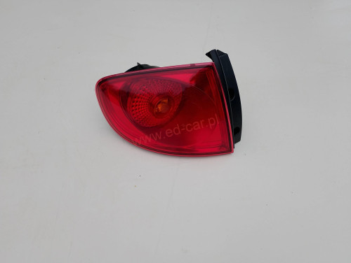 seat-altea-lampa-blotnika-zderzaka-lewy-tyl-04-15-5p0945095e-5p0945111b-ed-car