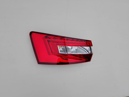 skoda-superb-iii-3v-kombi-lampa-blotnika-lewy-tyl-15-19-3v9945207a-ed-car