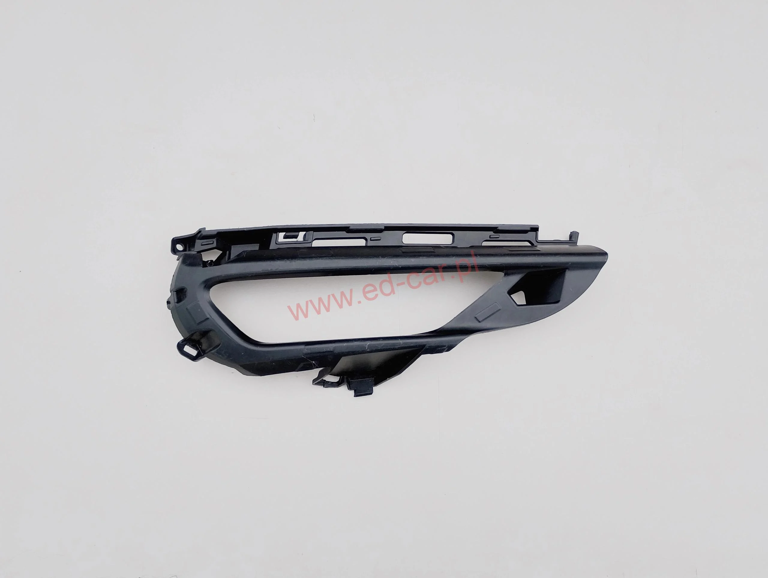 volvo-xc60-ii-ramka-halogenu-zderzaka-prawy-przod-17-21-31425180-ed-car.pl-7133021