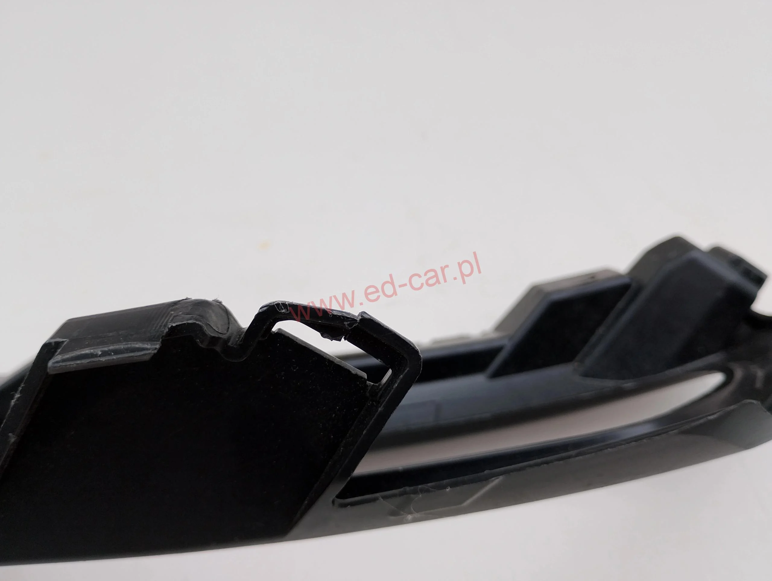 volvo-xc60-ii-ramka-halogenu-zderzaka-prawy-przod-17-21-31425180-ed-car.pl-7133021