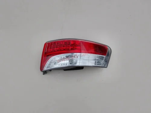 avensis-iii-t27-sedan-lampa-blotnika-prawy-tyl-08-11-81551-05250-ed-car.pl-7147584