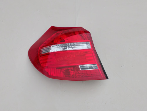 bmw-1-e81-e87-lift-lampa-blotnika-lewy-tyl-07-11-l90009585-ed-car